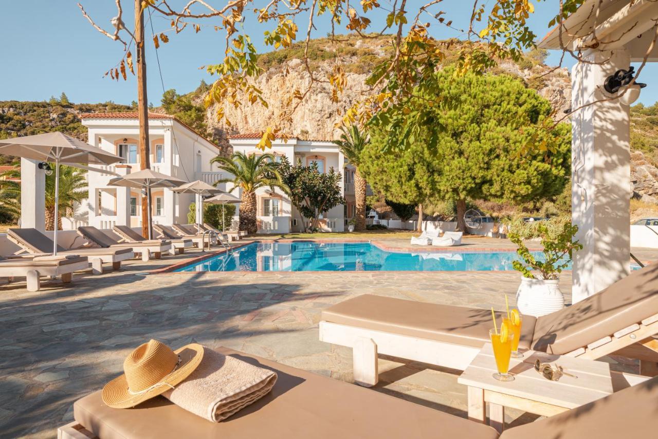 Princess Tia Hotel Samos Town Bagian luar foto